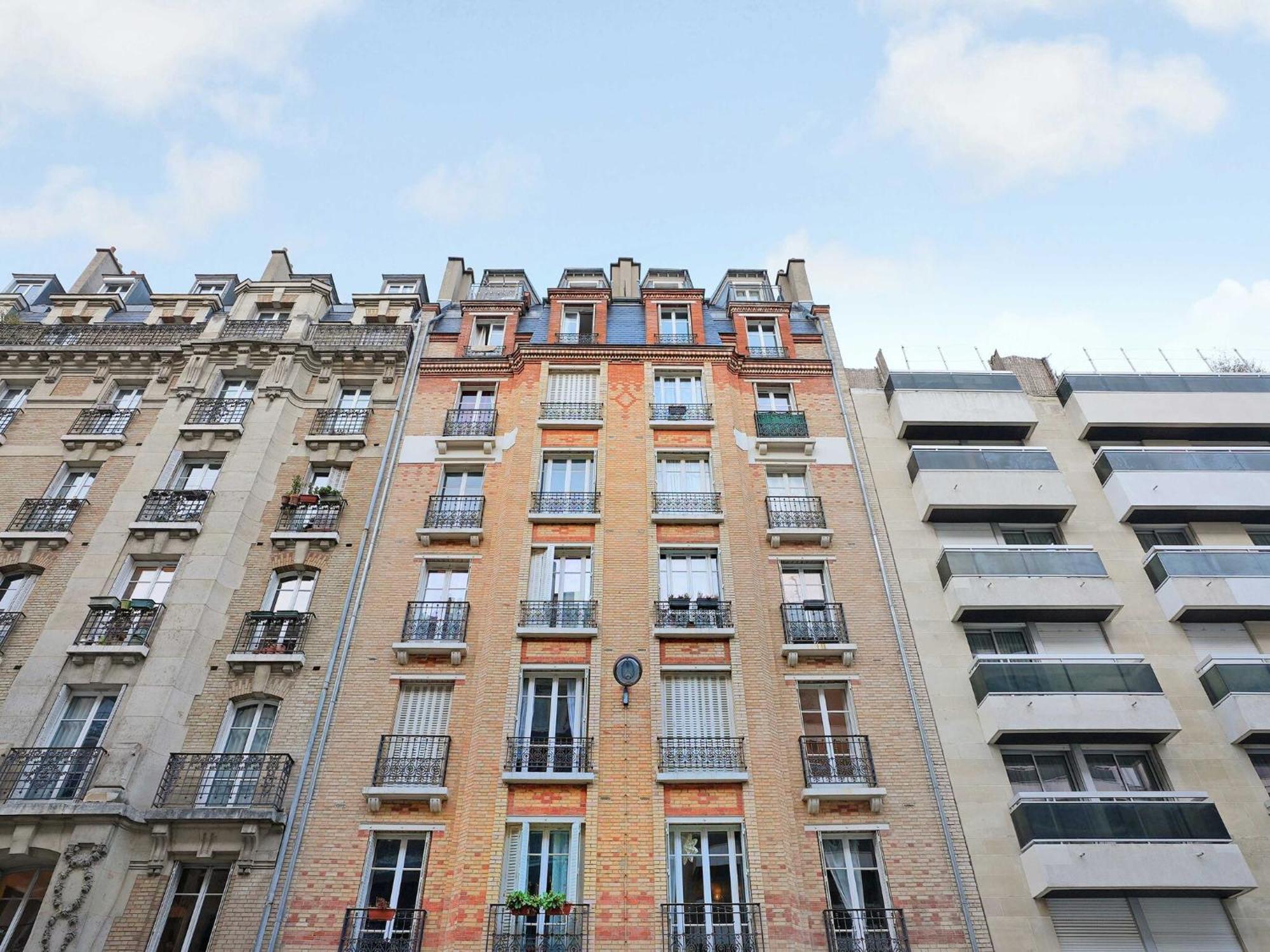 Apartment Charming Flat - 1bd 3p - Felix Faure Paris